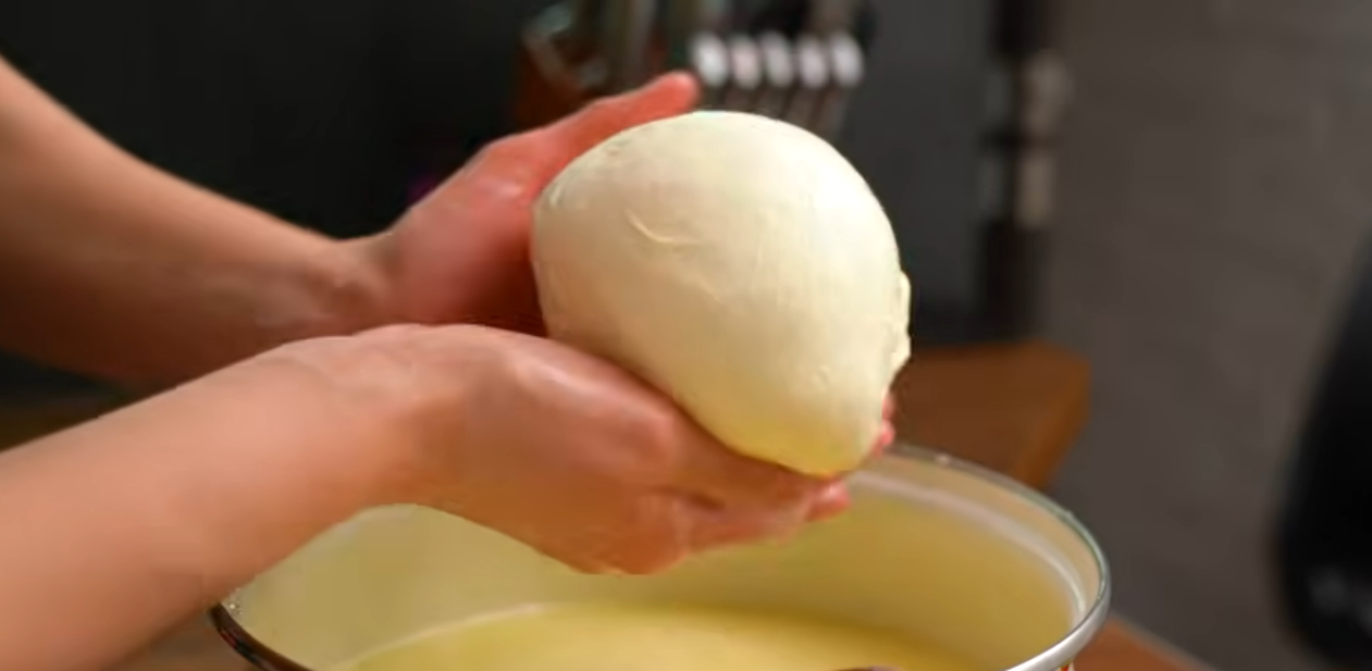 Обучение приготовленю мацареллы